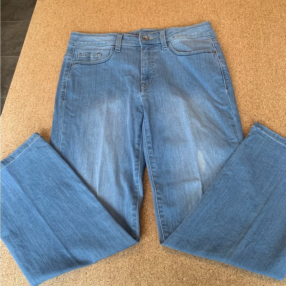 Light Wash Blue Women's Jeans
